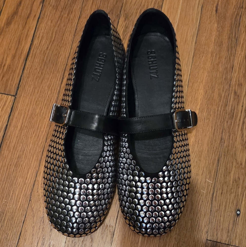 Schutz Black and Silver Textured Flats 9.5